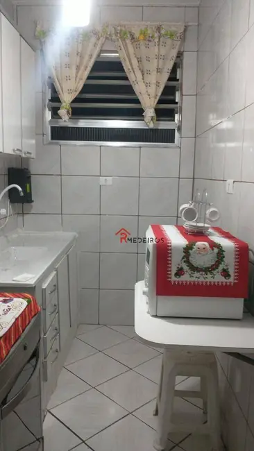 Foto 5 de Kitnet com 1 quarto à venda, 46m2 em Tupi, Praia Grande - SP