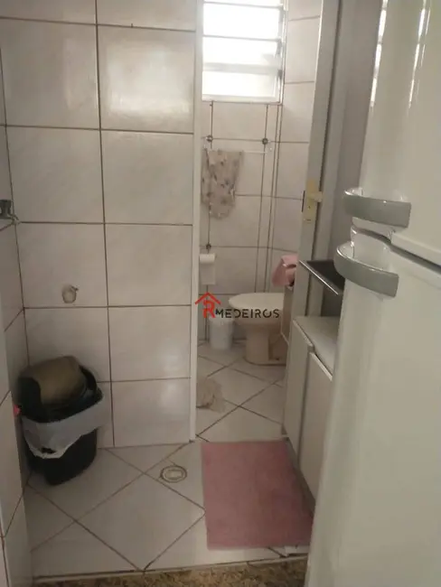 Foto 8 de Kitnet com 1 quarto à venda, 46m2 em Tupi, Praia Grande - SP