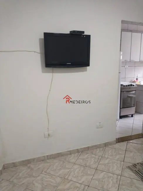 Foto 2 de Kitnet com 1 quarto à venda, 46m2 em Tupi, Praia Grande - SP