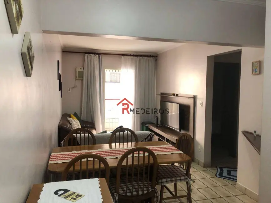 Foto 2 de Apartamento com 2 quartos à venda, 71m2 em Praia Grande - SP