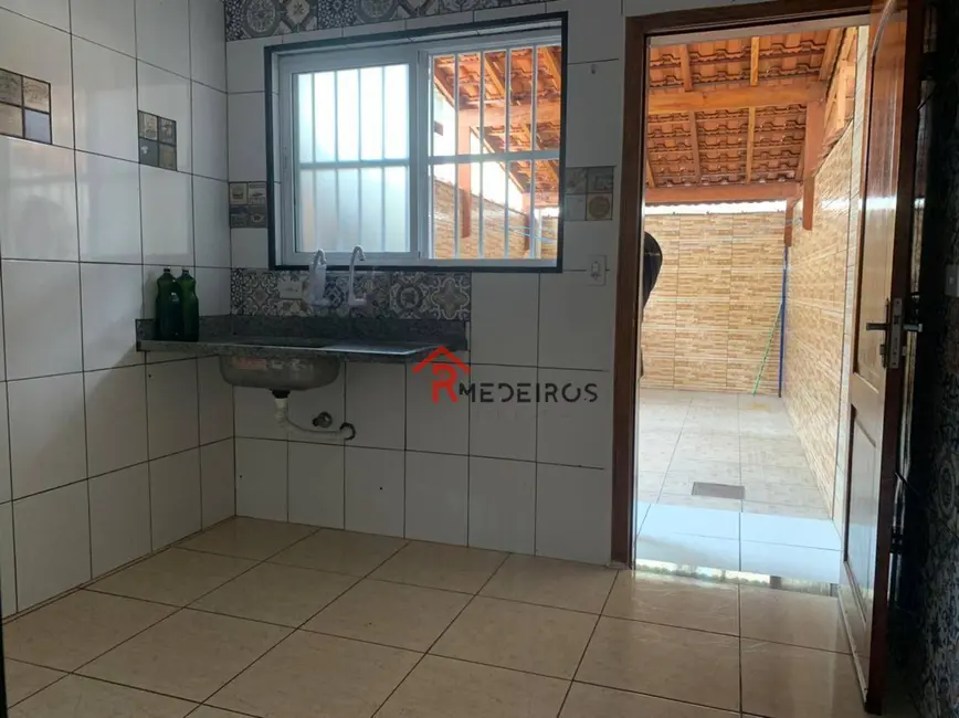 Sobrado com 2 quartos à venda, 100m2 em Praia Grande - SP - imagem 4 Foto 4 de Sobrado com 2 quartos à venda, 100m2 em Praia Grande - SP