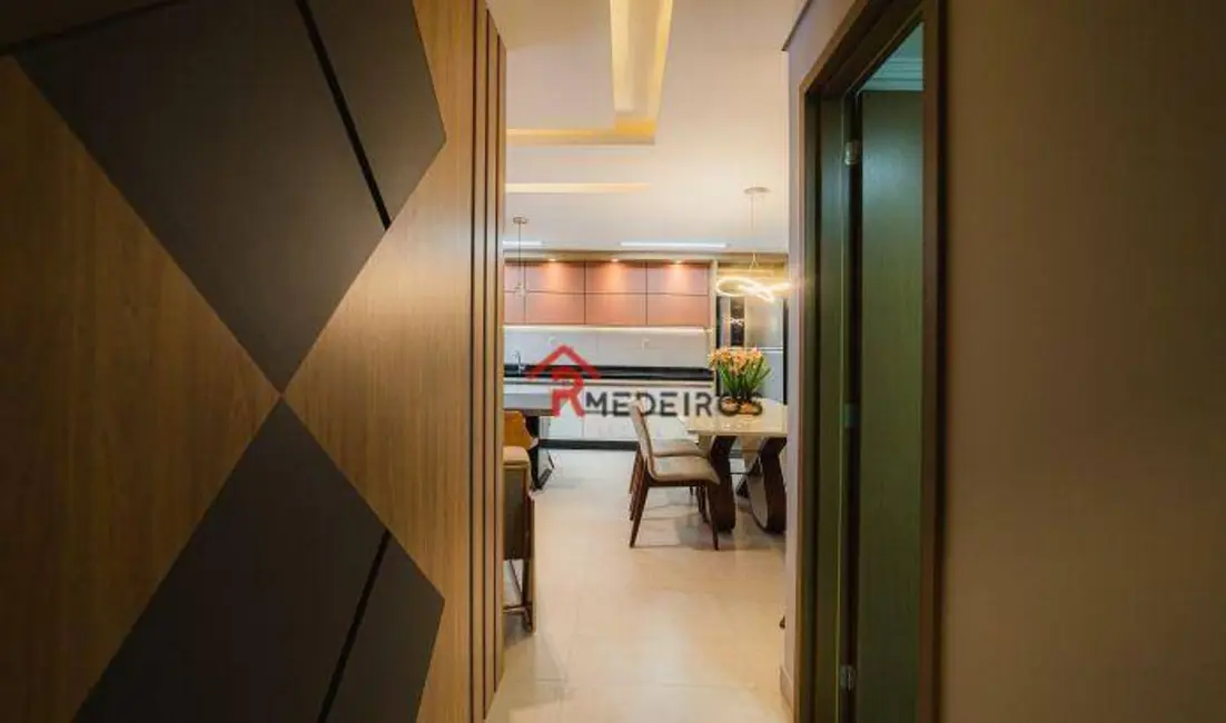 Foto 9 de Apartamento com 2 quartos à venda, 130m2 em Maracanã, Praia Grande - SP