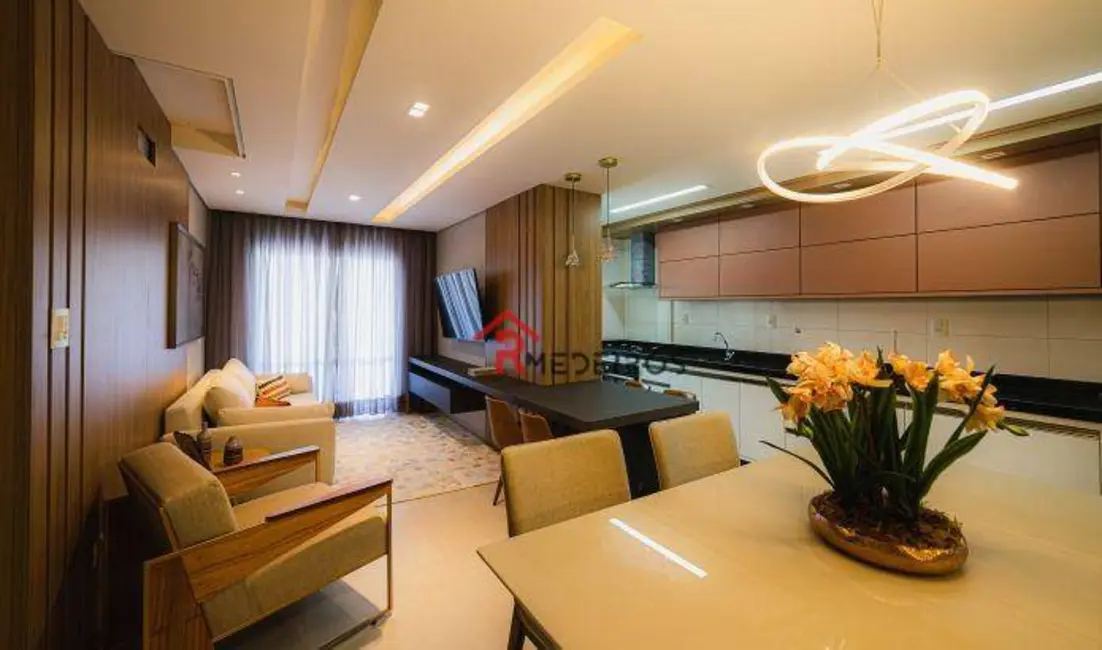 Foto 4 de Apartamento com 2 quartos à venda, 130m2 em Maracanã, Praia Grande - SP