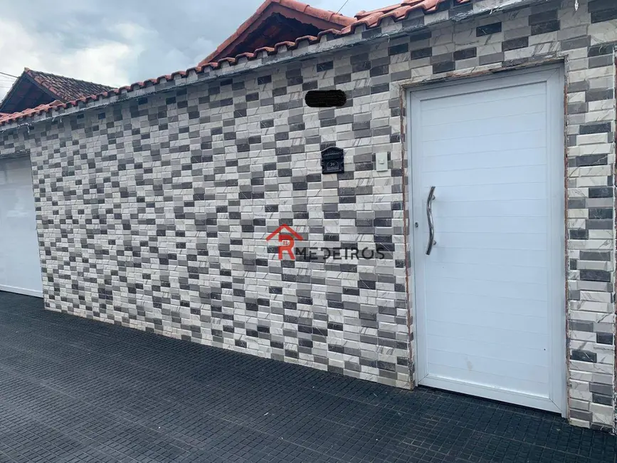 Foto 1 de Casa com 2 quartos à venda, 290m2 em Aviação, Praia Grande - SP