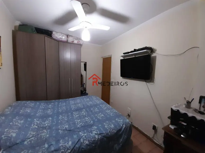 Foto 9 de Apartamento com 3 quartos à venda, 145m2 em Guilhermina, Praia Grande - SP