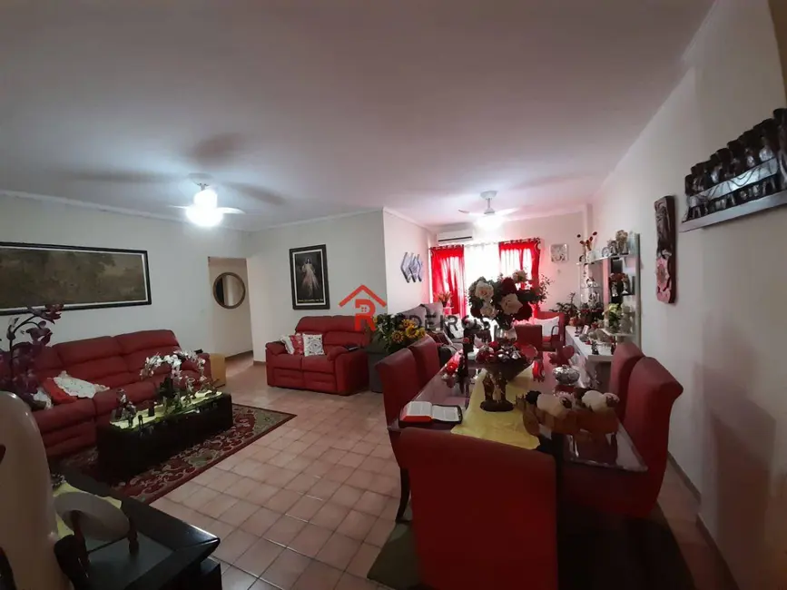 Foto 2 de Apartamento com 3 quartos à venda, 145m2 em Guilhermina, Praia Grande - SP