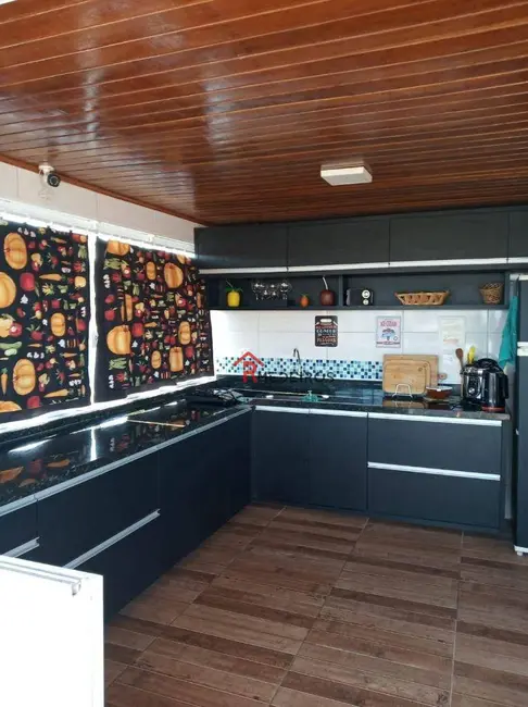 Foto 4 de Casa com 3 quartos à venda, 142m2 em Maracanã, Praia Grande - SP