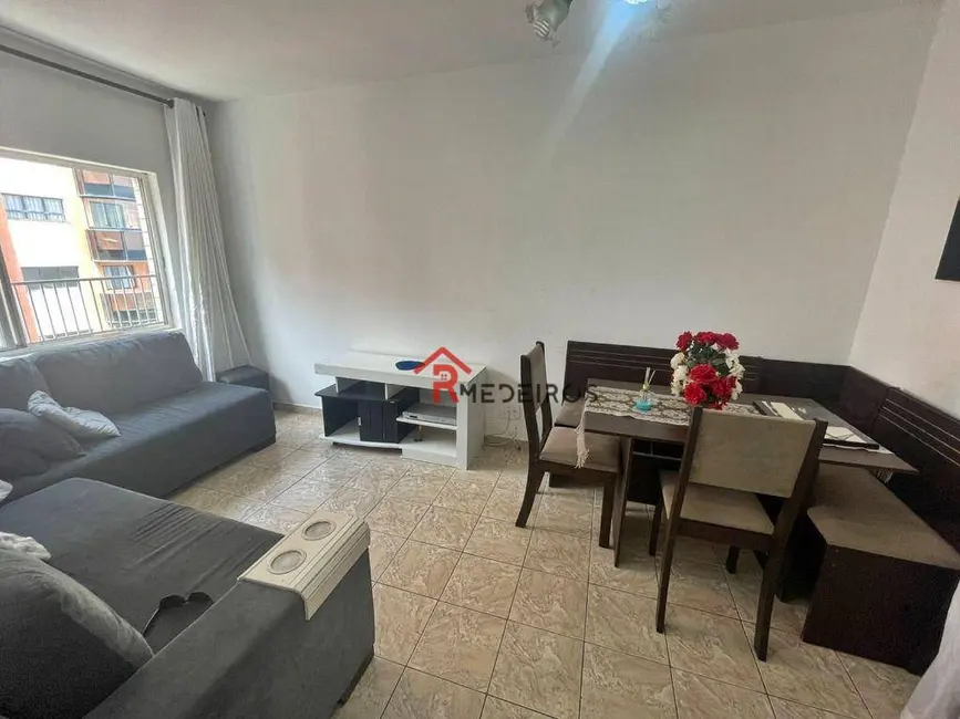 Foto 3 de Apartamento com 2 quartos à venda, 64m2 em Praia Grande - SP