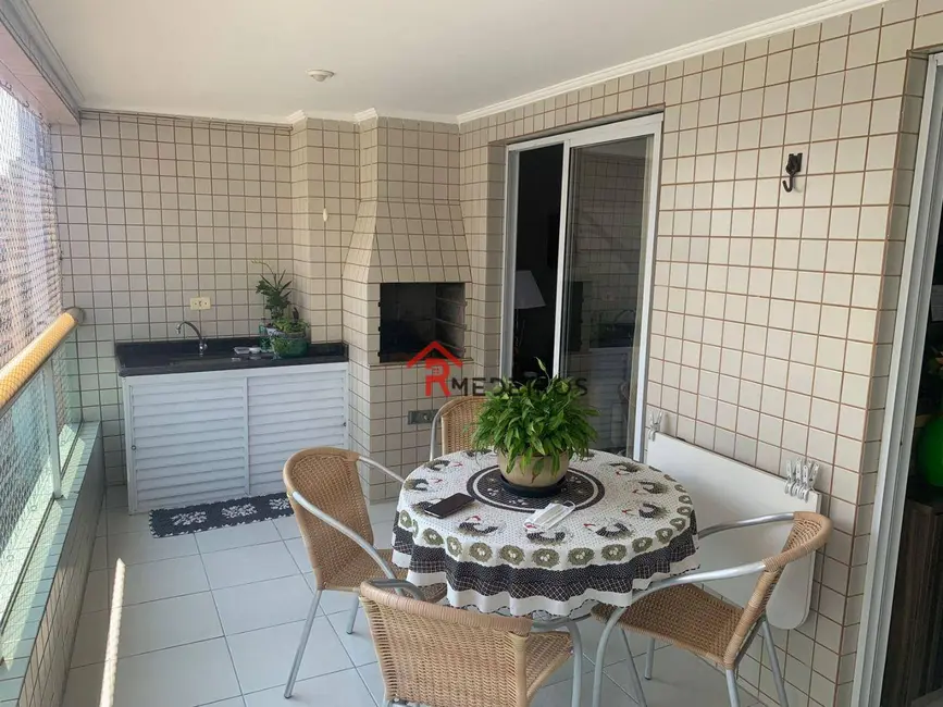 Foto 7 de Apartamento com 3 quartos à venda, 220m2 em Tupi, Praia Grande - SP
