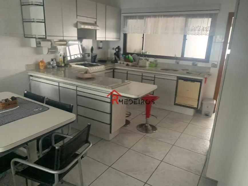 Foto 8 de Apartamento com 3 quartos à venda, 164m2 em Canto do Forte, Praia Grande - SP