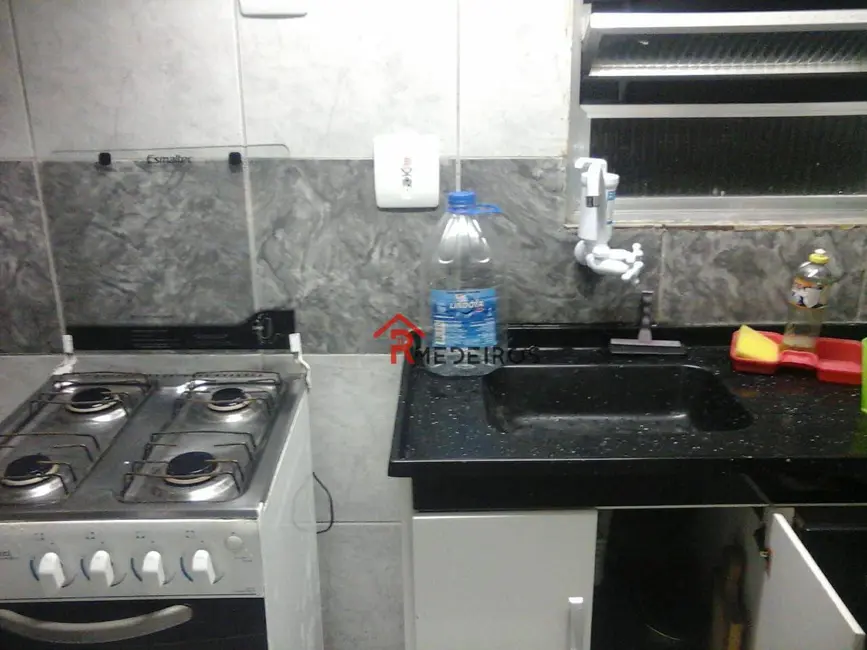 Kitnet com 1 quarto à venda, 32m2 em Aviação, Praia Grande - SP - imagem 6 Foto 6 de Kitnet com 1 quarto à venda, 32m2 em Aviação, Praia Grande - SP