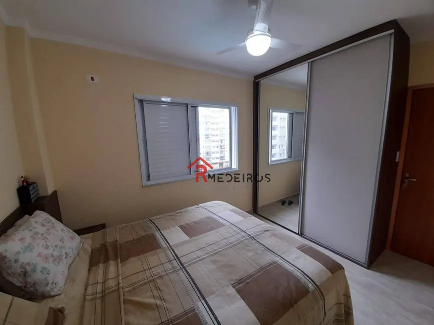 Apartamento com 3 quartos à venda, 100m2 em Guilhermina, Praia Grande - SP - imagem 9 Foto 9 de Apartamento com 3 quartos à venda, 100m2 em Guilhermina, Praia Grande - SP
