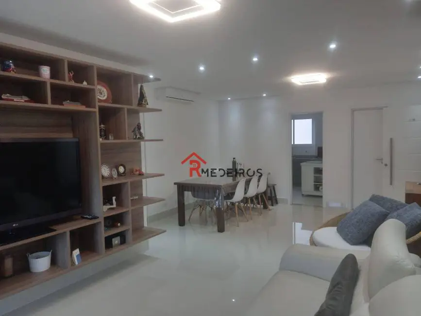 Foto 3 de Apartamento com 4 quartos à venda, 162m2 em Canto do Forte, Praia Grande - SP