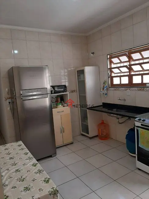 Foto 6 de Casa com 3 quartos à venda em Aviação, Praia Grande - SP