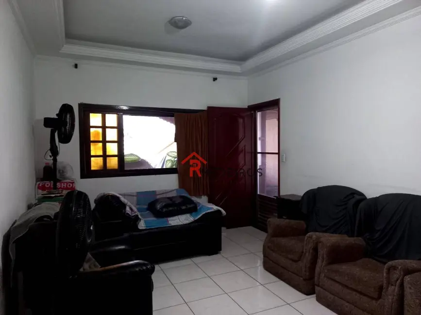 Foto 2 de Casa com 3 quartos à venda em Aviação, Praia Grande - SP
