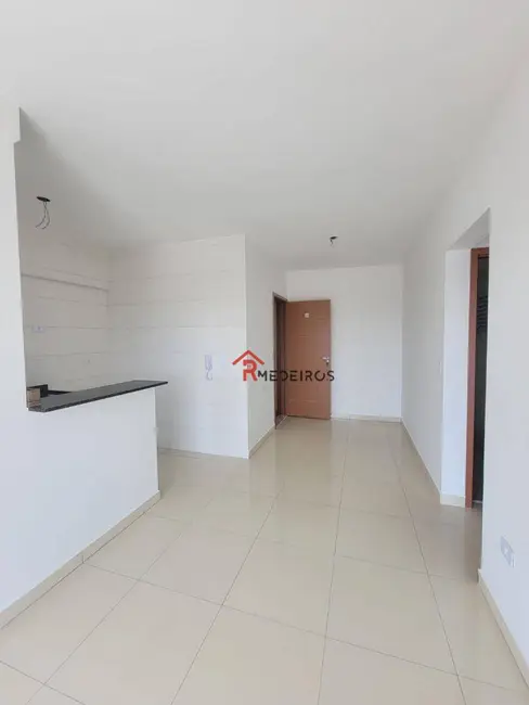 Foto 2 de Apartamento com 2 quartos à venda, 67m2 em Maracanã, Praia Grande - SP