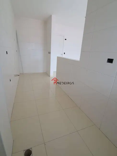 Foto 4 de Apartamento com 1 quarto à venda, 45m2 em Maracanã, Praia Grande - SP