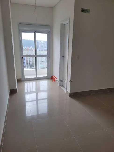 Cobertura com 4 quartos à venda, 254m2 em Canto do Forte, Praia Grande - SP - imagem 4 Foto 4 de Cobertura com 4 quartos à venda, 254m2 em Canto do Forte, Praia Grande - SP