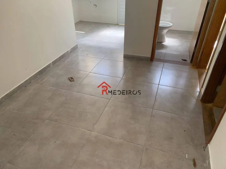 Foto 2 de Casa com 2 quartos à venda, 49m2 em Esmeralda, Praia Grande - SP