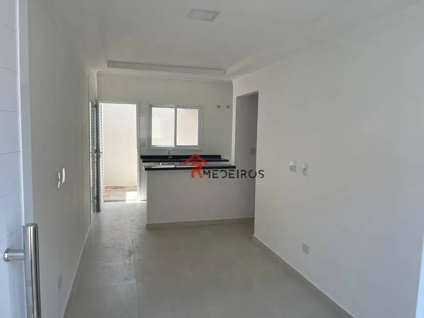 Foto 4 de Casa com 2 quartos à venda, 49m2 em Maracanã, Praia Grande - SP