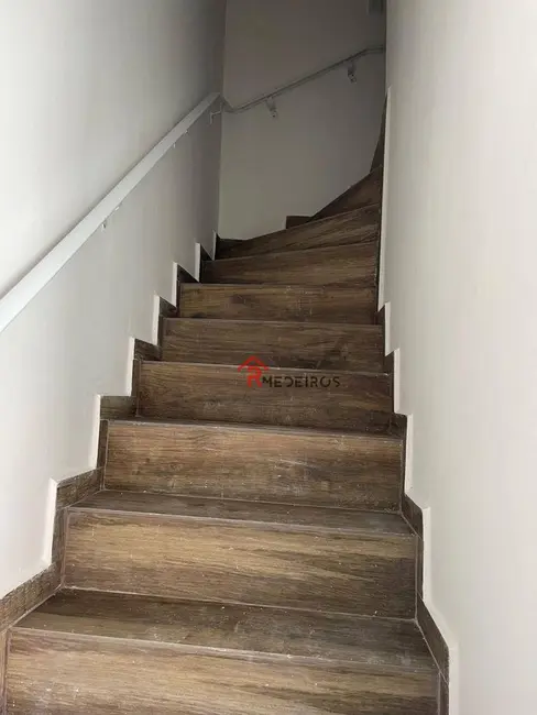 Foto 9 de Casa com 2 quartos à venda, 49m2 em Maracanã, Praia Grande - SP