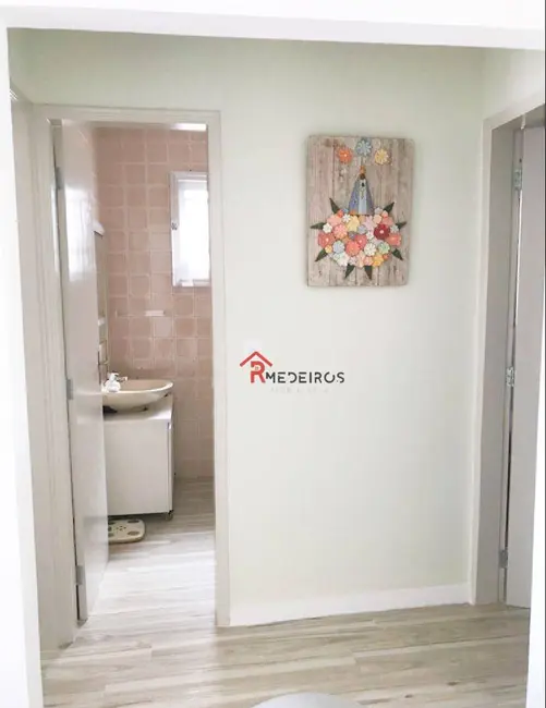 Foto 2 de Apartamento com 2 quartos à venda, 60m2 em Praia Grande - SP