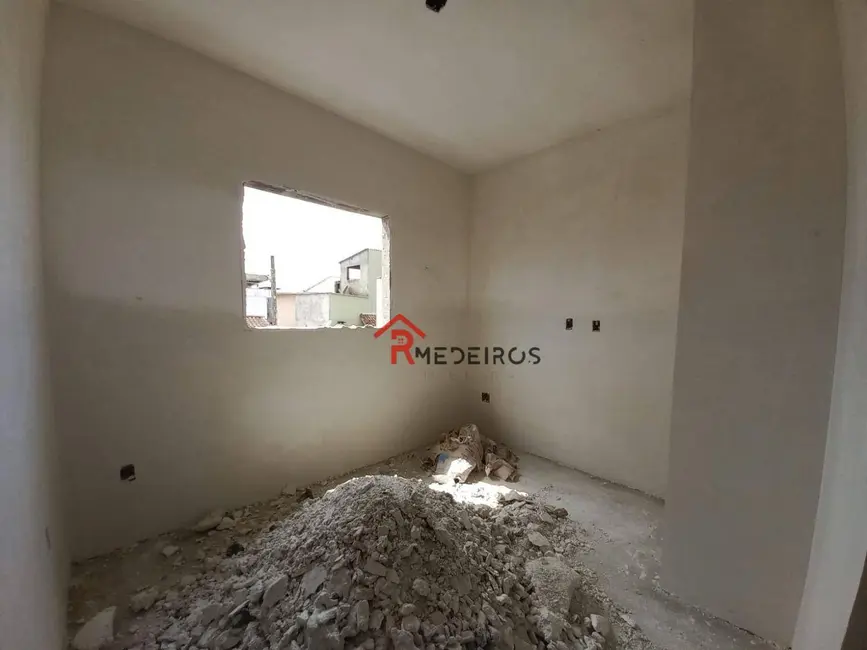 Foto 8 de Casa de Condomínio com 2 quartos à venda, 52m2 em Praia Grande - SP