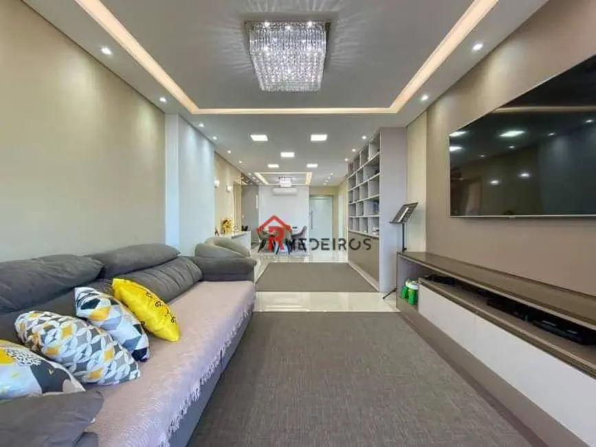 Apartamento com 3 quartos à venda, 213m2 em Canto do Forte, Praia Grande - SP - imagem 3 Foto 3 de Apartamento com 3 quartos à venda, 213m2 em Canto do Forte, Praia Grande - SP