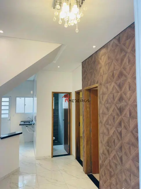 Casa com 2 quartos à venda, 59m2 em Caiçara, Praia Grande - SP - imagem 5 Foto 5 de Casa com 2 quartos à venda, 59m2 em Caiçara, Praia Grande - SP