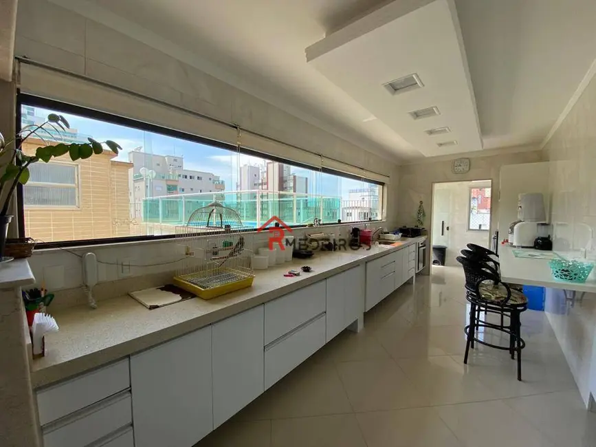 Cobertura com 3 quartos à venda, 255m2 em Tupi, Praia Grande - SP - imagem 8 Foto 8 de Cobertura com 3 quartos à venda, 255m2 em Tupi, Praia Grande - SP