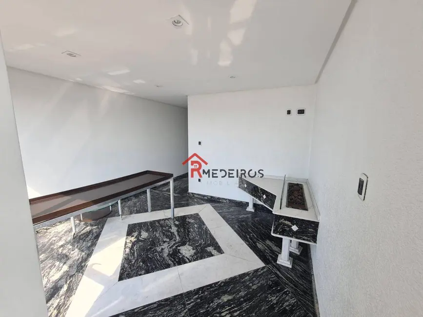 Cobertura com 3 quartos à venda, 621m2 em Praia Grande - SP - imagem 8 Foto 8 de Cobertura com 3 quartos à venda, 621m2 em Praia Grande - SP