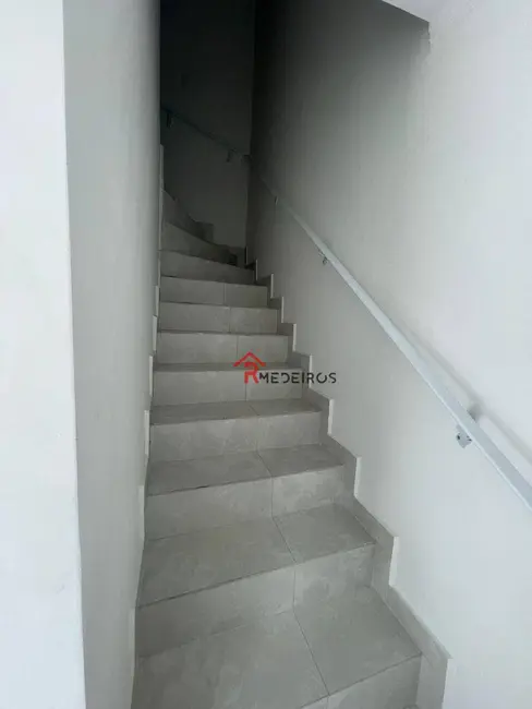 Foto 4 de Casa de Condomínio com 2 quartos à venda, 49m2 em Aviação, Praia Grande - SP