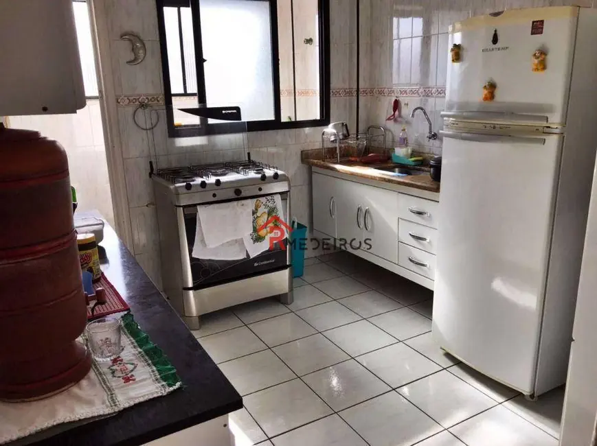 Foto 5 de Apartamento com 2 quartos à venda, 55m2 em Tupi, Praia Grande - SP