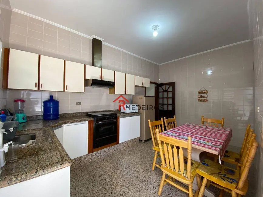 Foto 6 de Casa com 2 quartos à venda, 198m2 em Praia Grande - SP
