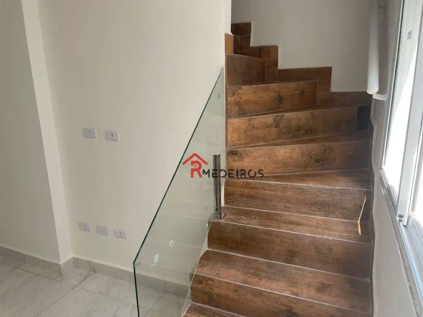 Foto 4 de Casa de Condomínio com 2 quartos à venda, 80m2 em Aviação, Praia Grande - SP