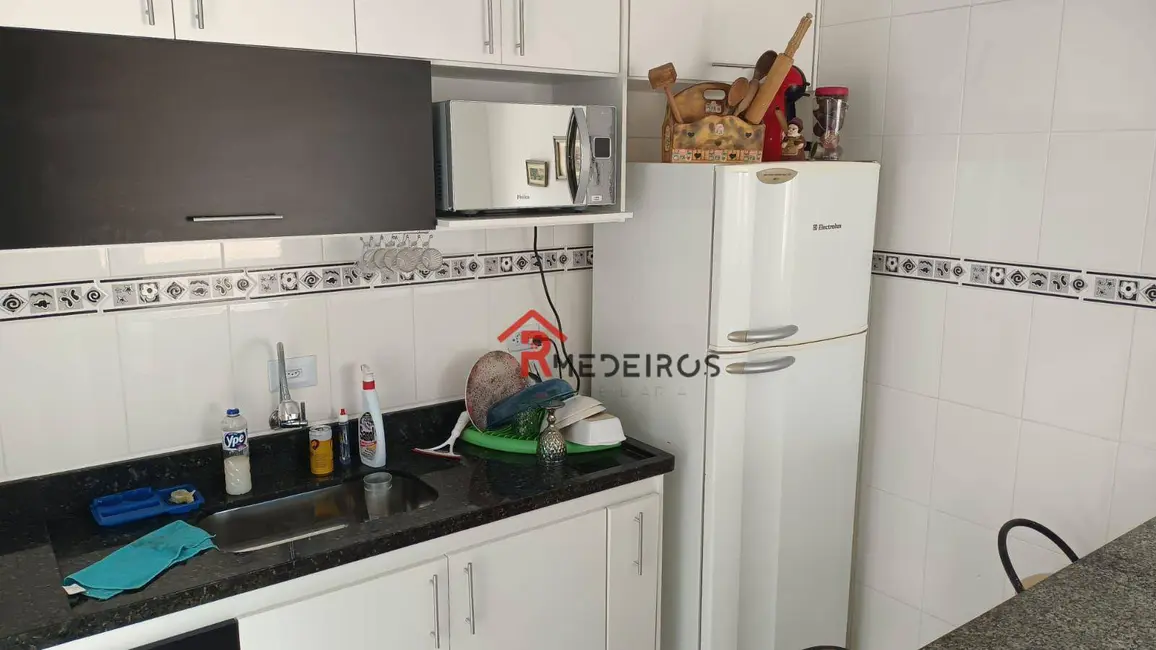 Foto 4 de Apartamento com 1 quarto à venda, 65m2 em Tupi, Praia Grande - SP