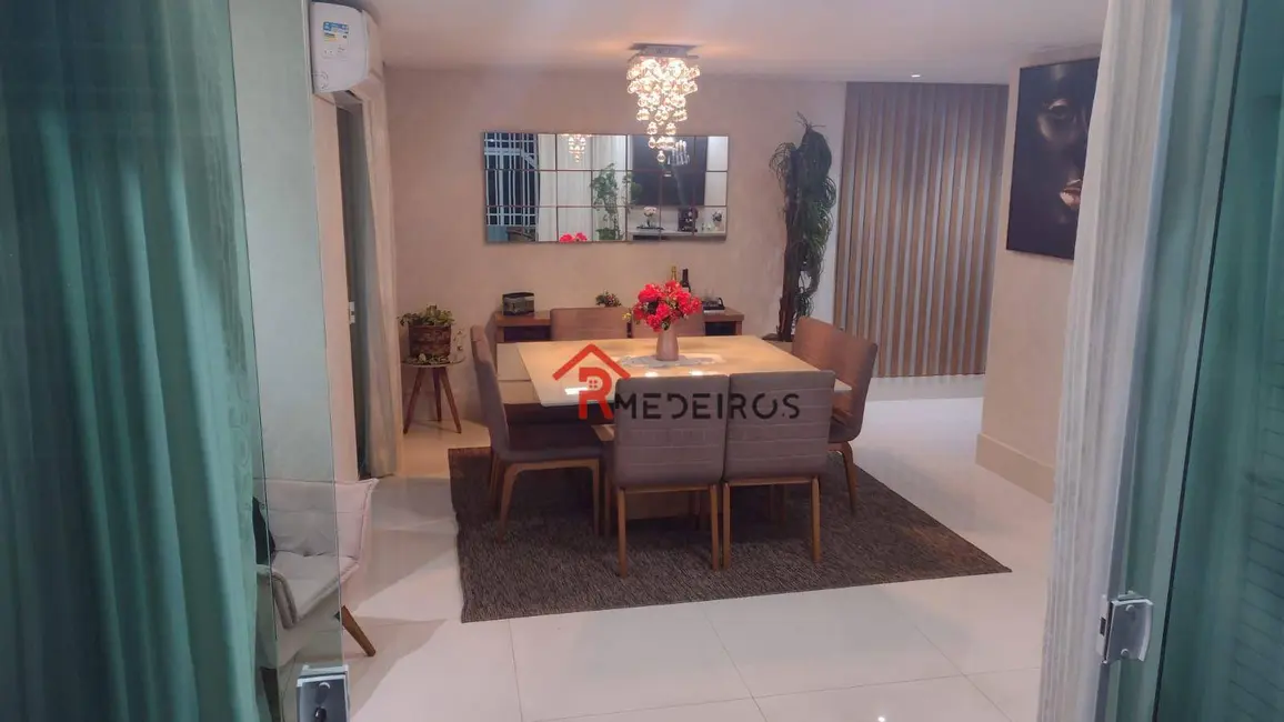 Foto 3 de Apartamento com 3 quartos à venda, 103m2 em Canto do Forte, Praia Grande - SP