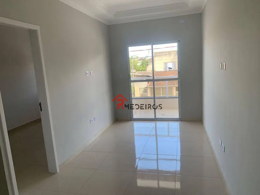 Foto 2 de Casa de Condomínio com 2 quartos à venda, 61m2 em Praia Grande - SP
