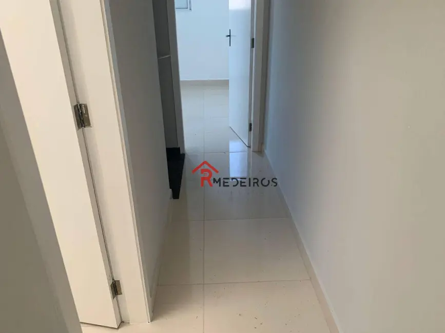 Casa de Condomínio com 2 quartos à venda, 61m2 em Praia Grande - SP - imagem 9 Foto 9 de Casa de Condomínio com 2 quartos à venda, 61m2 em Praia Grande - SP