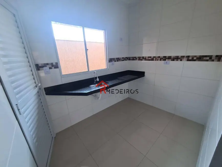 Foto 5 de Casa de Condomínio com 2 quartos à venda, 51m2 em Praia Grande - SP