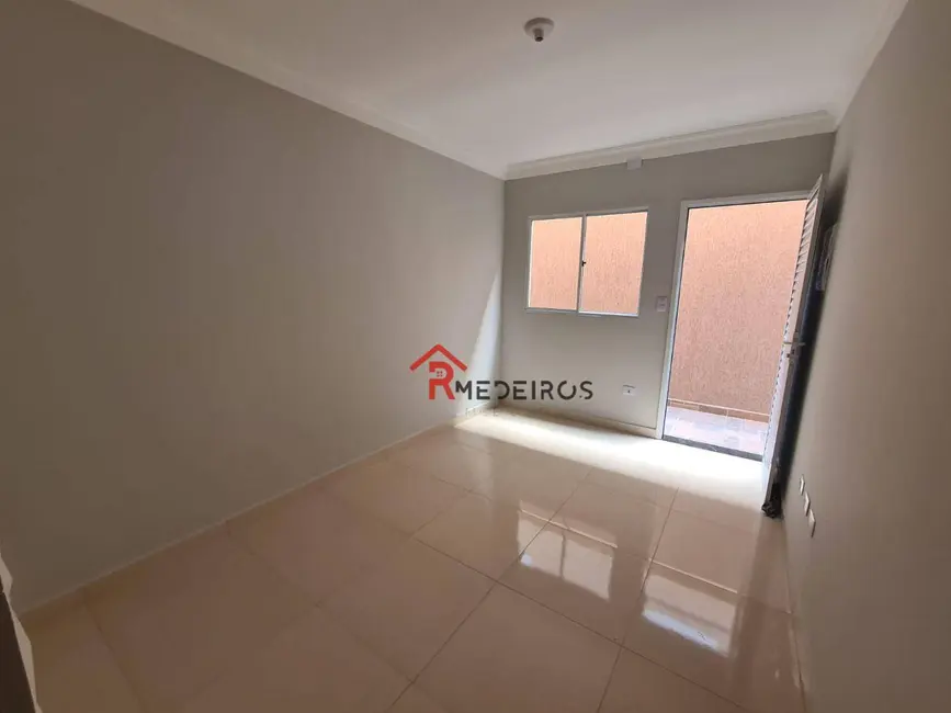 Foto 2 de Casa de Condomínio com 2 quartos à venda, 51m2 em Praia Grande - SP