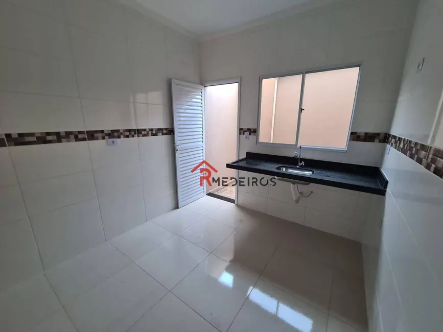 Foto 6 de Casa de Condomínio com 2 quartos à venda, 51m2 em Praia Grande - SP