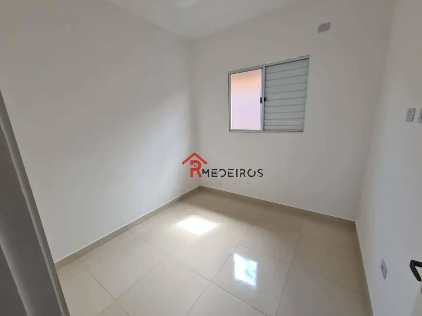 Foto 8 de Casa de Condomínio com 2 quartos à venda, 51m2 em Praia Grande - SP