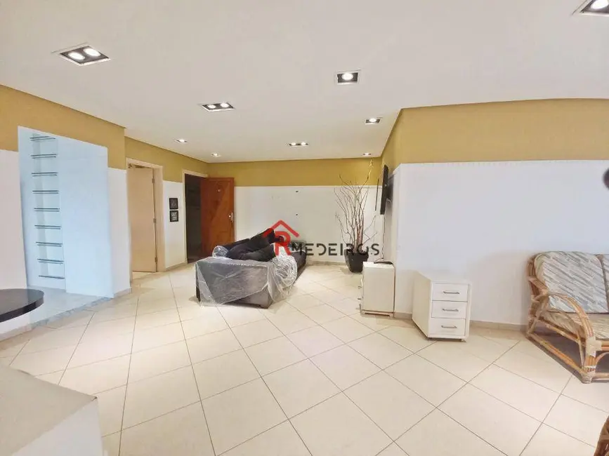 Foto 4 de Apartamento com 3 quartos à venda, 127m2 em Aviação, Praia Grande - SP