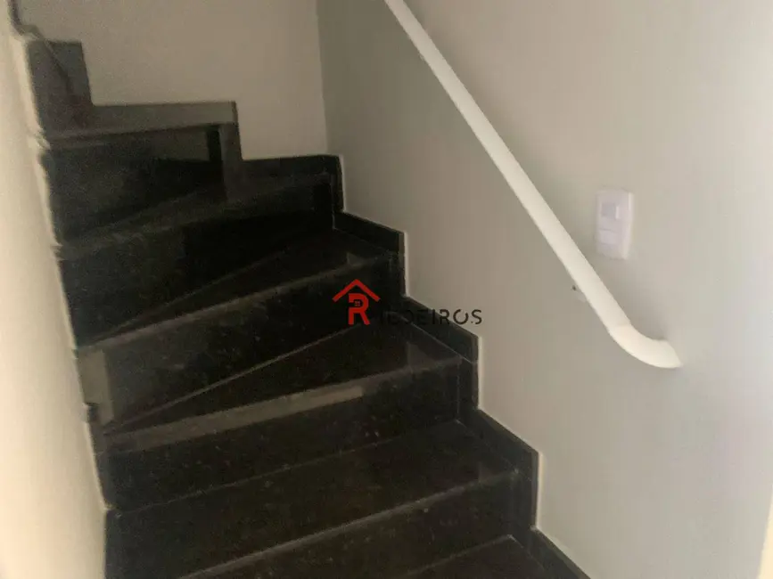 Casa de Condomínio com 2 quartos à venda, 51m2 em Praia Grande - SP - imagem 5 Foto 5 de Casa de Condomínio com 2 quartos à venda, 51m2 em Praia Grande - SP