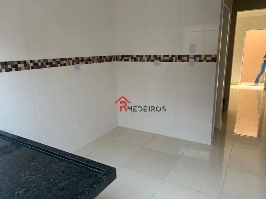 Casa de Condomínio com 2 quartos à venda, 51m2 em Praia Grande - SP - imagem 4 Foto 4 de Casa de Condomínio com 2 quartos à venda, 51m2 em Praia Grande - SP
