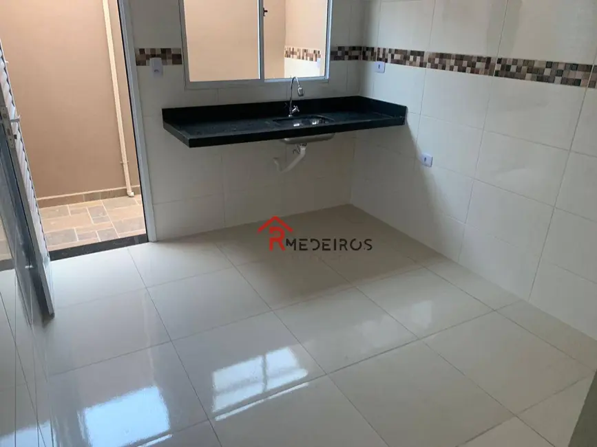 Casa de Condomínio com 2 quartos à venda, 51m2 em Praia Grande - SP - imagem 3 Foto 3 de Casa de Condomínio com 2 quartos à venda, 51m2 em Praia Grande - SP