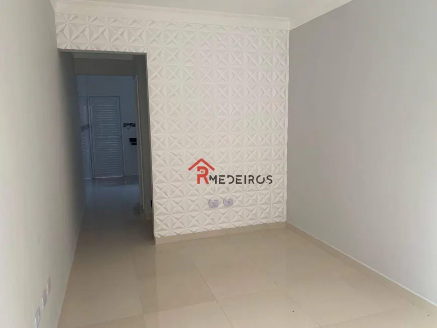Foto 3 de Casa de Condomínio com 2 quartos à venda, 51m2 em Praia Grande - SP
