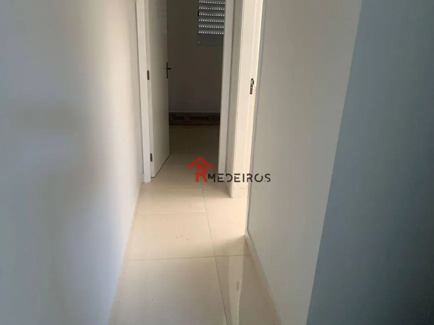 Casa de Condomínio com 2 quartos à venda, 48m2 em Praia Grande - SP - imagem 8 Foto 8 de Casa de Condomínio com 2 quartos à venda, 48m2 em Praia Grande - SP