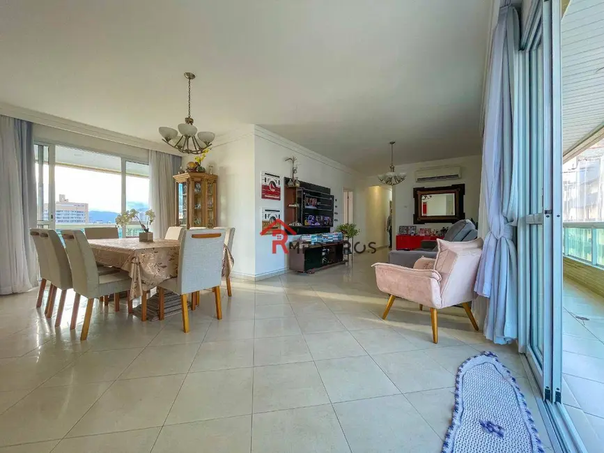 Apartamento com 4 quartos à venda, 210m2 em Canto do Forte, Praia Grande - SP - imagem 2 Foto 2 de Apartamento com 4 quartos à venda, 210m2 em Canto do Forte, Praia Grande - SP